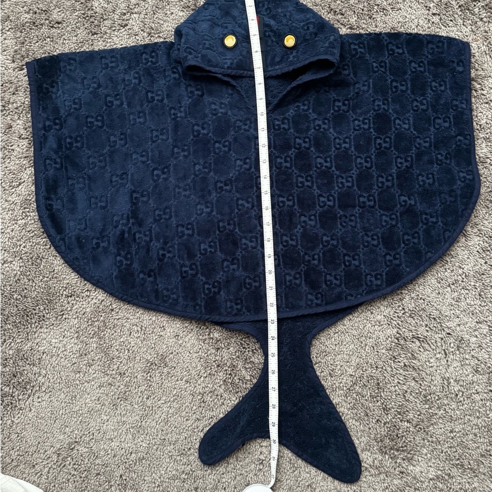 Gucci Kids Navy Hooded Towel Cape - Picture 3 of 8
